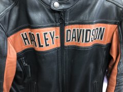 gas-and-chris-couture-atelier-de-couture-changer-fermeture-eclaire-veste-motard.jpg - 7.jpg